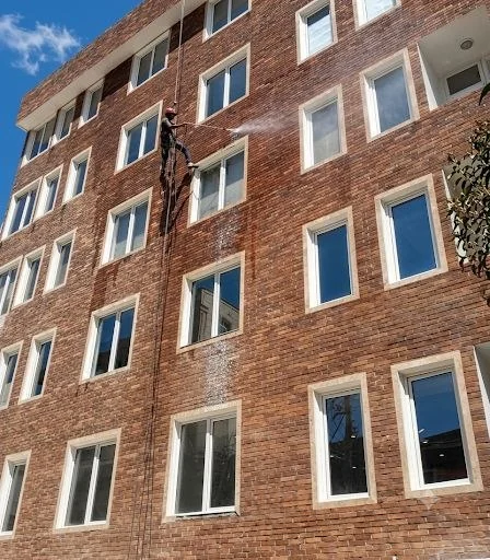 نماشویی نمای آجری با طناب